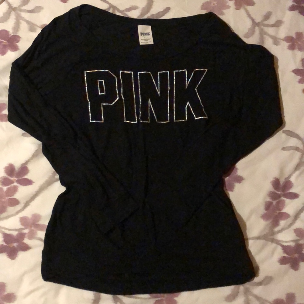 PINK Victoria’s Secret long sleeve tee